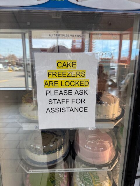 ice cream cake cabinet