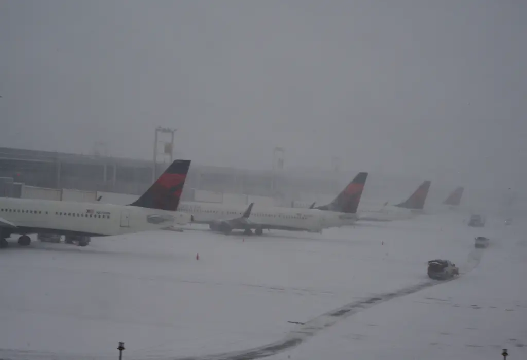 Airport snow